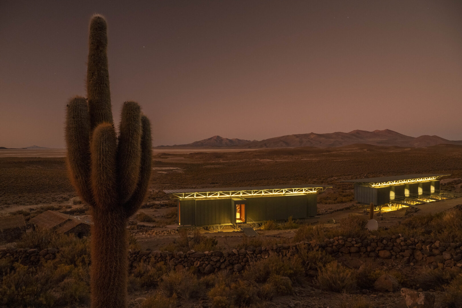 travel destinations off the beaten path: Mountain Lodge Chituca in Salar de Uyuni, Bolivia